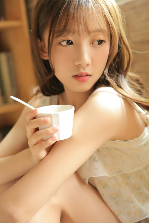 爱游戏app-一秒之差：极致速度下的悬念，一秒之差的读音